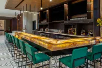 Hilton Garden Inn Hays - Pet friendly