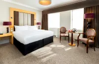 Doubletree by Hilton Harrogate - Majestic Hotel & Spa - parking