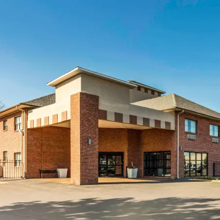 Quality Inn Airport I-240