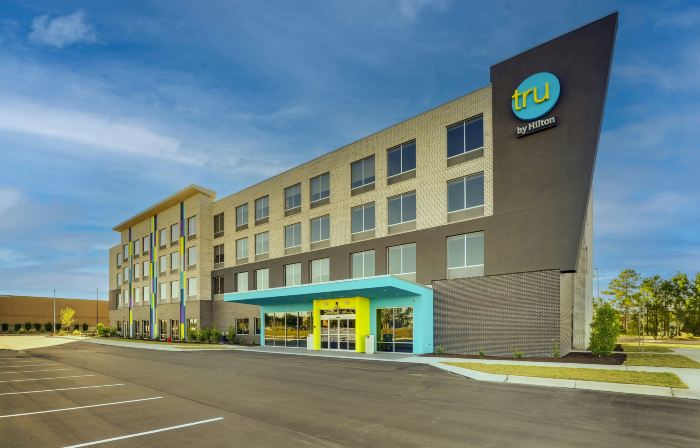 Tru by Hilton Leland Wilmington