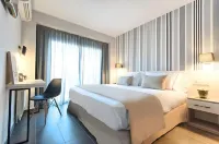 New Hotel Colon - balcony