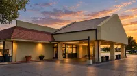Quality Inn - parking