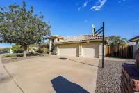 Close to Hiking! Family-friendly Mesa Retreat - Homestays