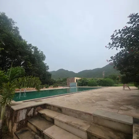 Aura Hills Pushkar By Kaya Hospitality