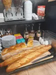Kyriad Direct Caen Nord – Memorial - breakfast