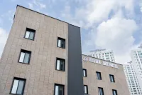 Brown Dot Hotel Gunsan Terminal Branch - parking