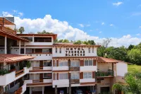 Hotel Tierras Blancas - Kolam Renang