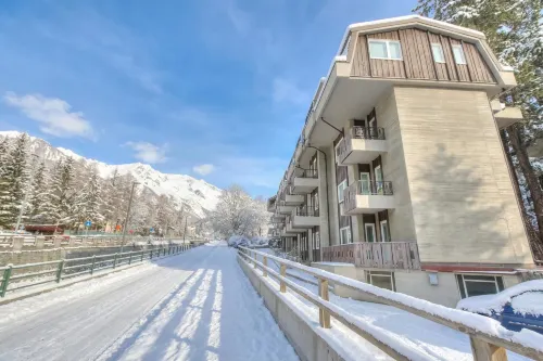 Comfort Tra Fiume E Pini with Shared Garden and Balcony - Happy Rentals - balcony