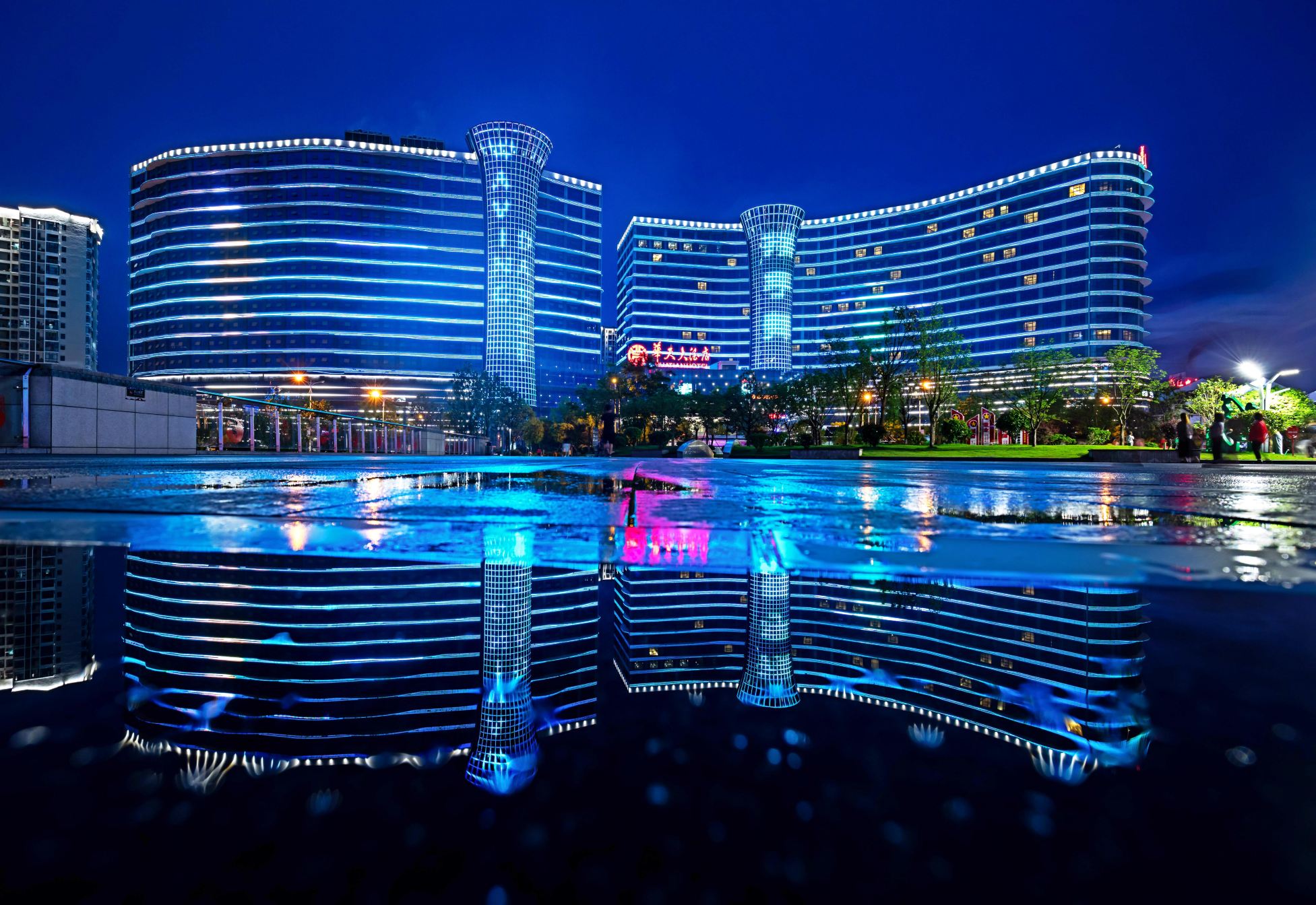 Huatian Hotel