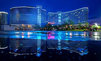 Huatian Hotel