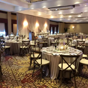 DoubleTree Fallsview Resort & Spa by Hilton - Niagara Falls
