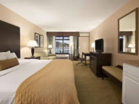 Wyndham Garden Lake Guntersville Hotels in Marshall County