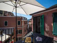 El Nin Apartment with Terrace
