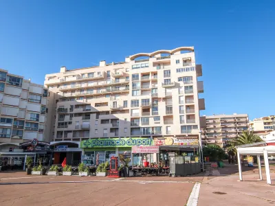 Port des Sables Hotels near Sun & Sea