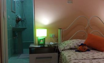 B & B Los Bertos-Havana-Cuba