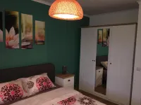 Azur Apartment Deluxe Các khách sạn gần The magical place