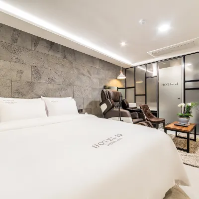 Wolgot Unique Hotel 28 โรงแรมใกล้ท่าเรือโซแร