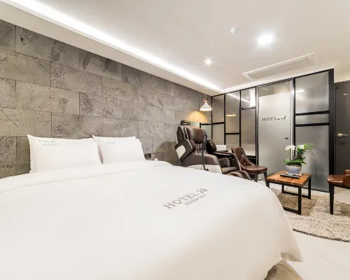 โรงแรมยูนีค 28 โรงแรมในชีฮึง-ชี