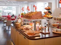 Ibis Lausanne Centre - breakfast