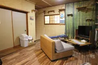 Tomi in Shimoda
