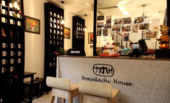 Tomodachi House