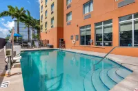 Comfort Suites Fort Lauderdale Airport South & Cruise Port Hoteles en Dania Beach