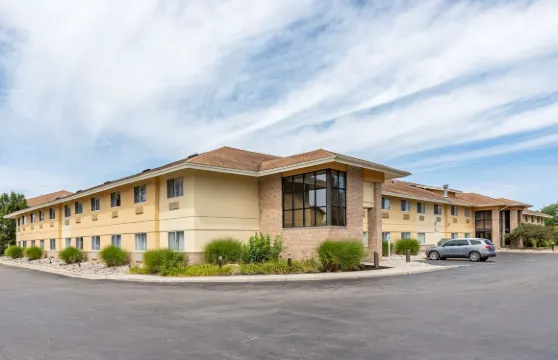 東蘭辛奧克莫斯舒適酒店