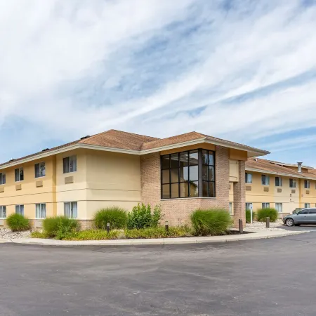 Comfort Inn Okemos - East Lansing