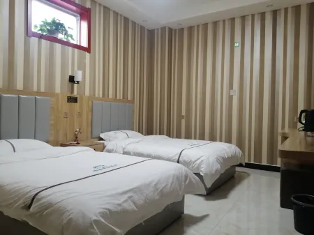 Cheng'an Zengxi Business Hotel Отели рядом с достопримечательностью «Чэнань Народная Больница»