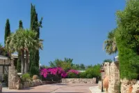 Amera Luxury Villas - 4-Star
