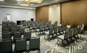 6. Hilton G..