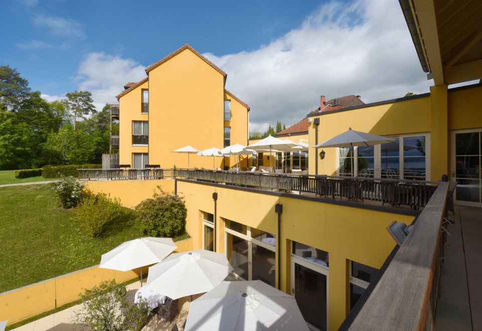Hotel La Barcarolle-Rolle Updated 2023 Room Price-Reviews & Deals | Trip.com
