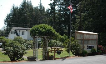 Park Motel and Cabins