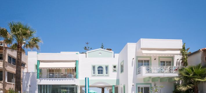 Kristall Suites Ξενοδοχεία στην πόλη Στάλος