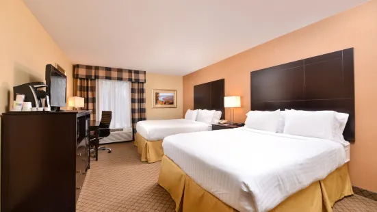 Holiday Inn Express Lewisburg/New Columbia