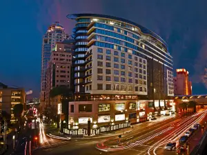 Davinci Suites