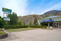 Sandman Inn Cache Creek Hotel di Cache Creek