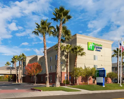 Holiday Inn Express & Suites VACAVILLE by IHG Hotéis em Vacaville