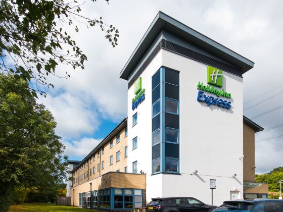 Holiday Inn Express SWINDON WEST by IHG