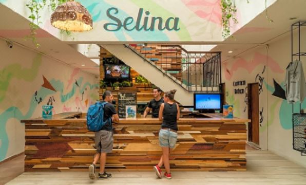 Nílu Cancun Downtown by Selina