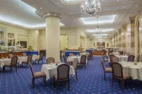 InterContinental MADINAH DAR AL IMAN by IHG - Frühstück