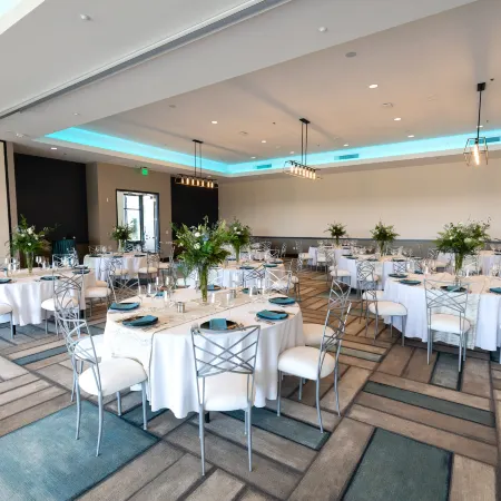 Hotel Indigo SEATTLE EVERETT WATERFRONT by IHG