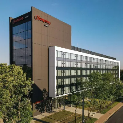 Hampton by Hilton Warsaw Reduta Hotels in der Nähe von Einkaufszentrum Blue City
