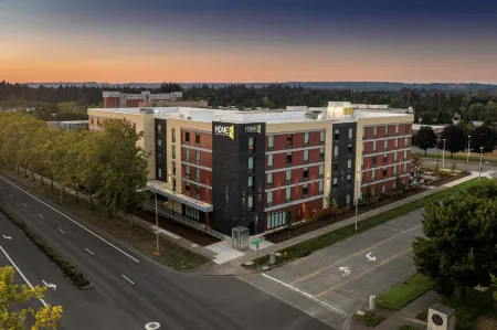 Home2 Suites by Hilton Portland Hillsboro Отели рядом с достопримечательностью «Washington County Museum»