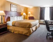 Quality Inn and Suites Middletown-Franklin