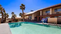 Best Western Desert Winds Hotels in Mojave