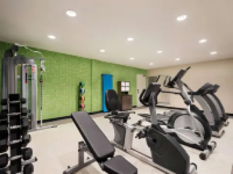 La Quinta Inn & Suites by Wyndham Clovis CA Hotels in Clovis