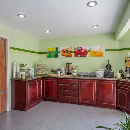 Quality Inn & Suites Capitola by the Sea