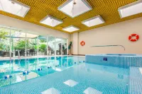 Quality Inn Monterrey la Fe - piscina