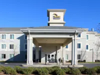 Sleep Inn & Suites Near Liberty Place I-65 Hotels in Evergreen